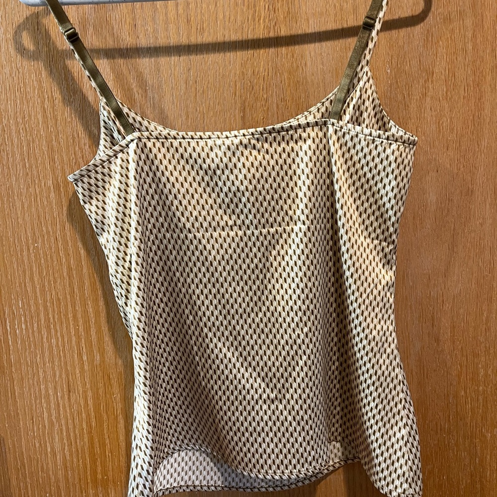 New York & Company Gold and Black Geometric Tank Top - Picture 3 of 3